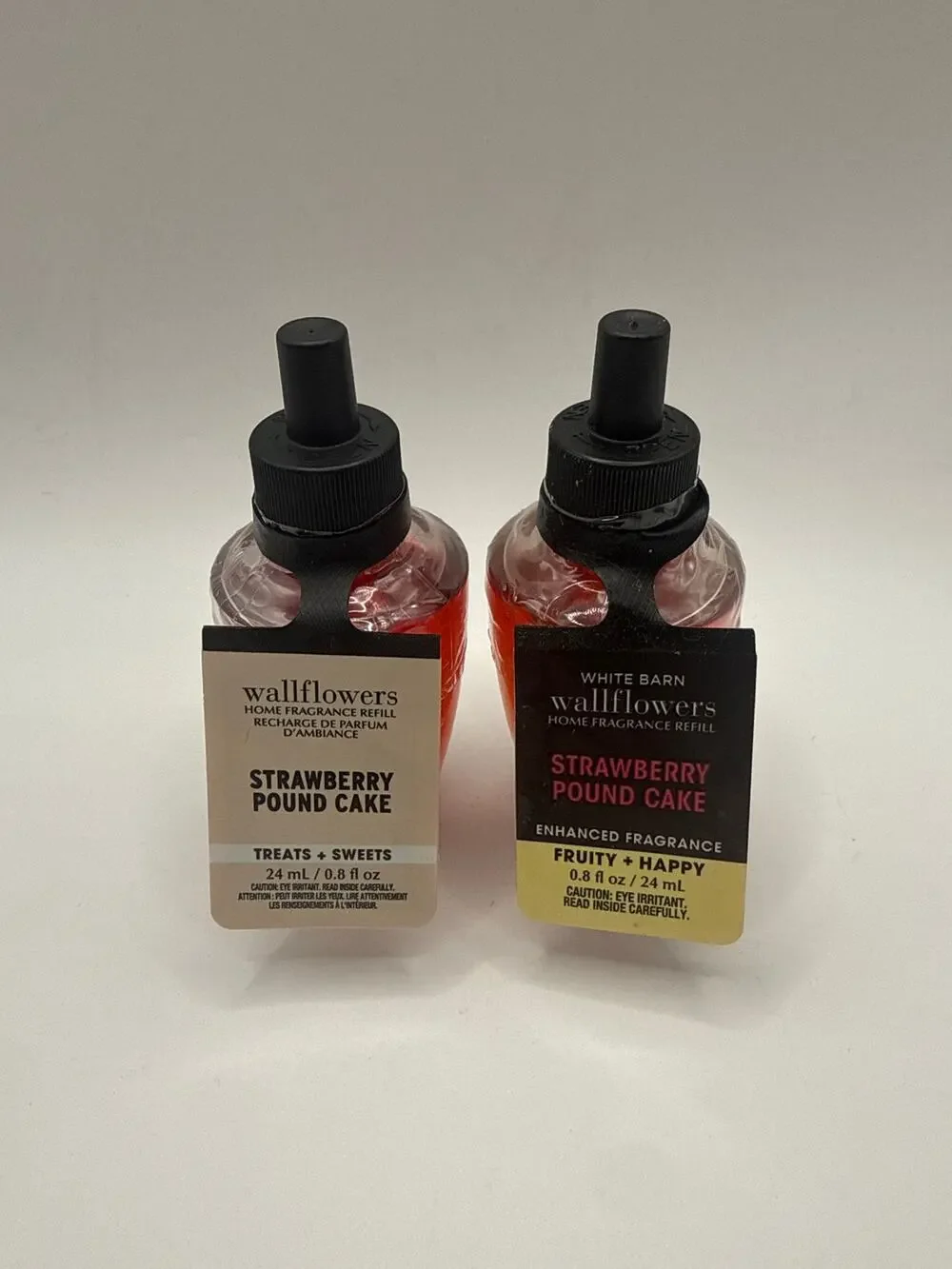NEW Bath & Body Works Strawberry Pound Cake Wallflower Fragrance Refill Bulb (2)